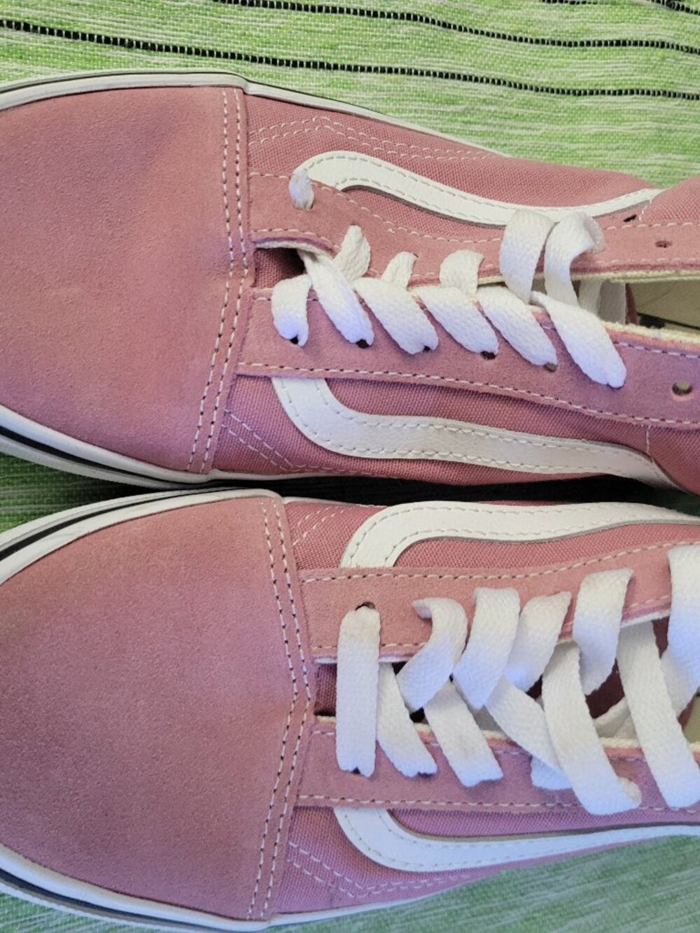 🌸⚘️Vans canvas shoes 🌸⚘️